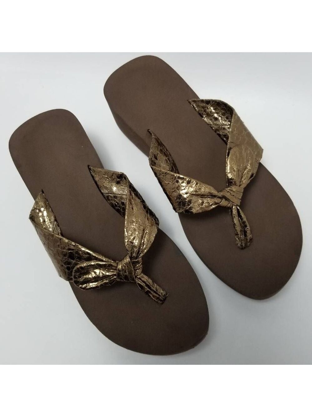 Womens Metallics Brown Thong Mid Wedge Sandals Slip On Size 8 - Picture 9 of 12